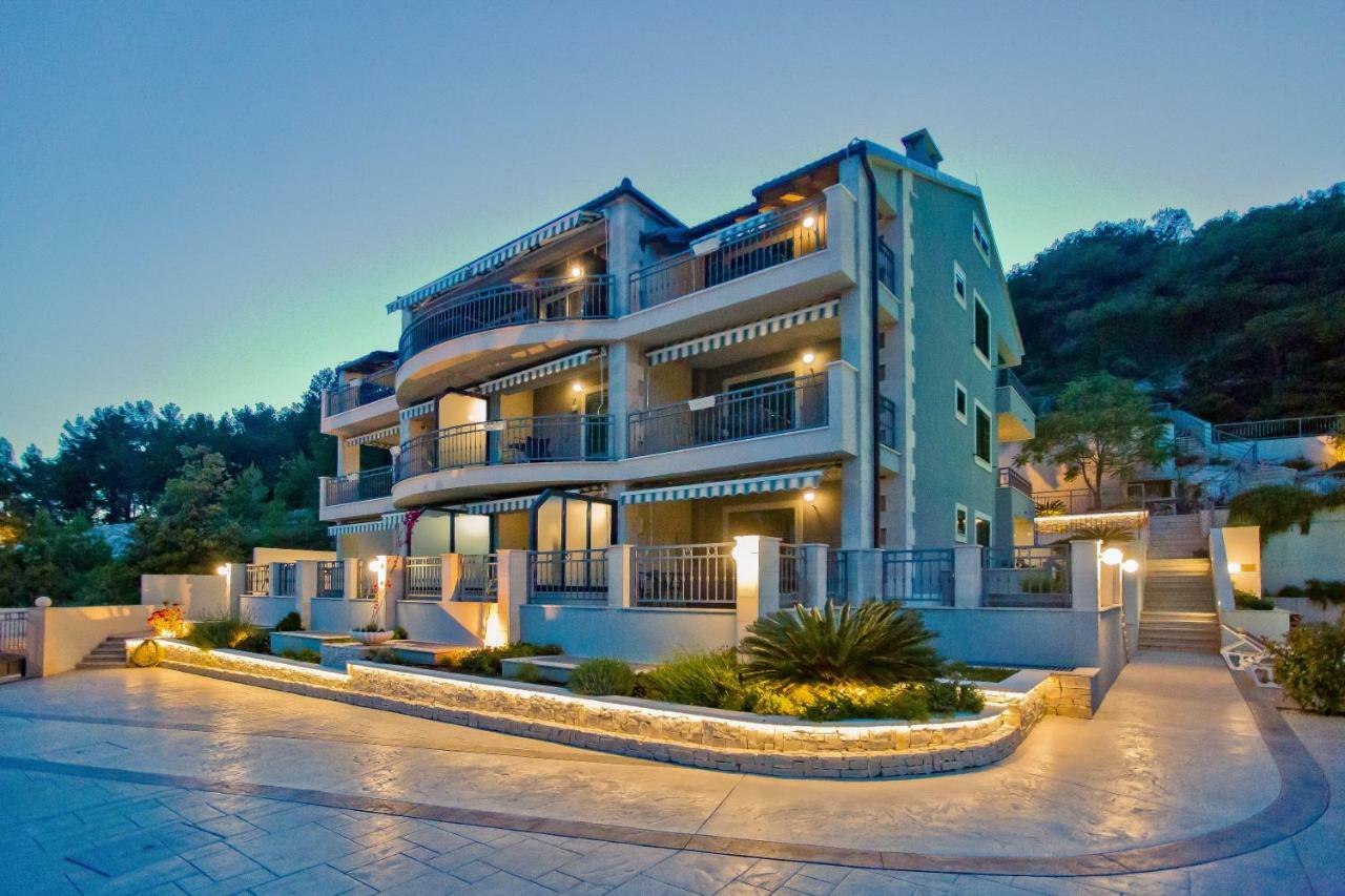 Island Hvar Seaside Villa Levanda With Beach, Pool & Seaview Hvar Town Exterior foto